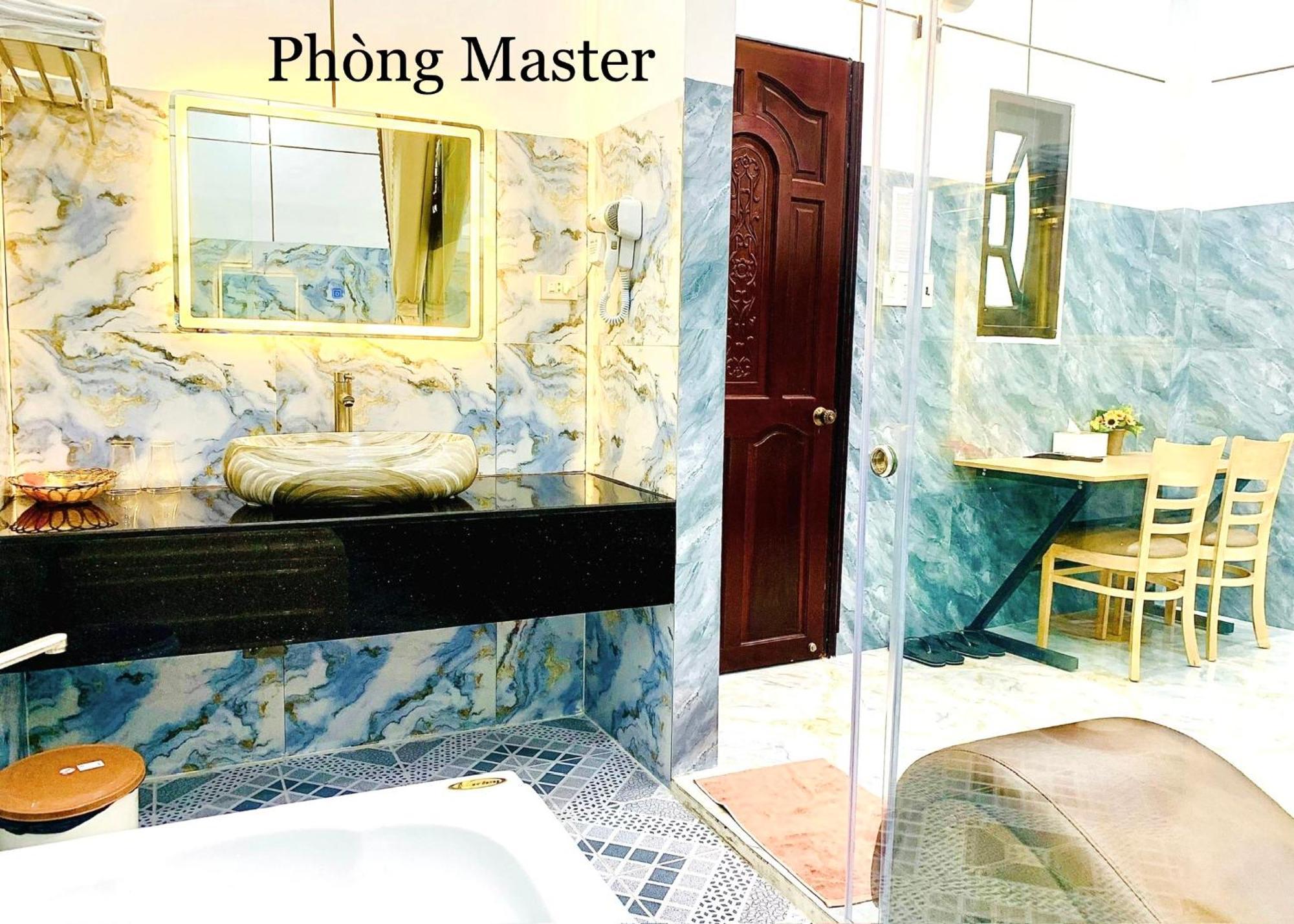 ホテル Phong Master カントー エクステリア 写真