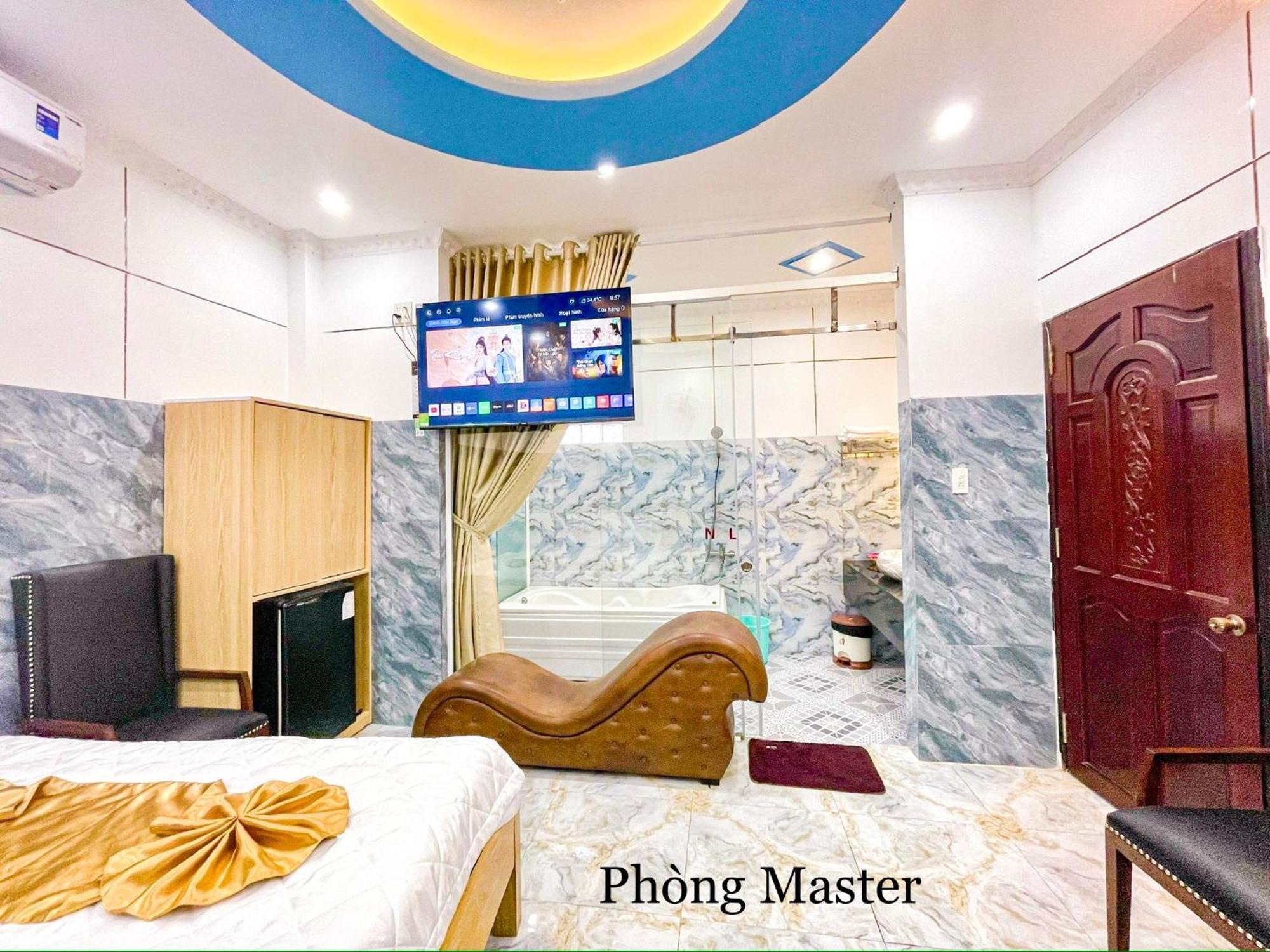 ホテル Phong Master カントー エクステリア 写真