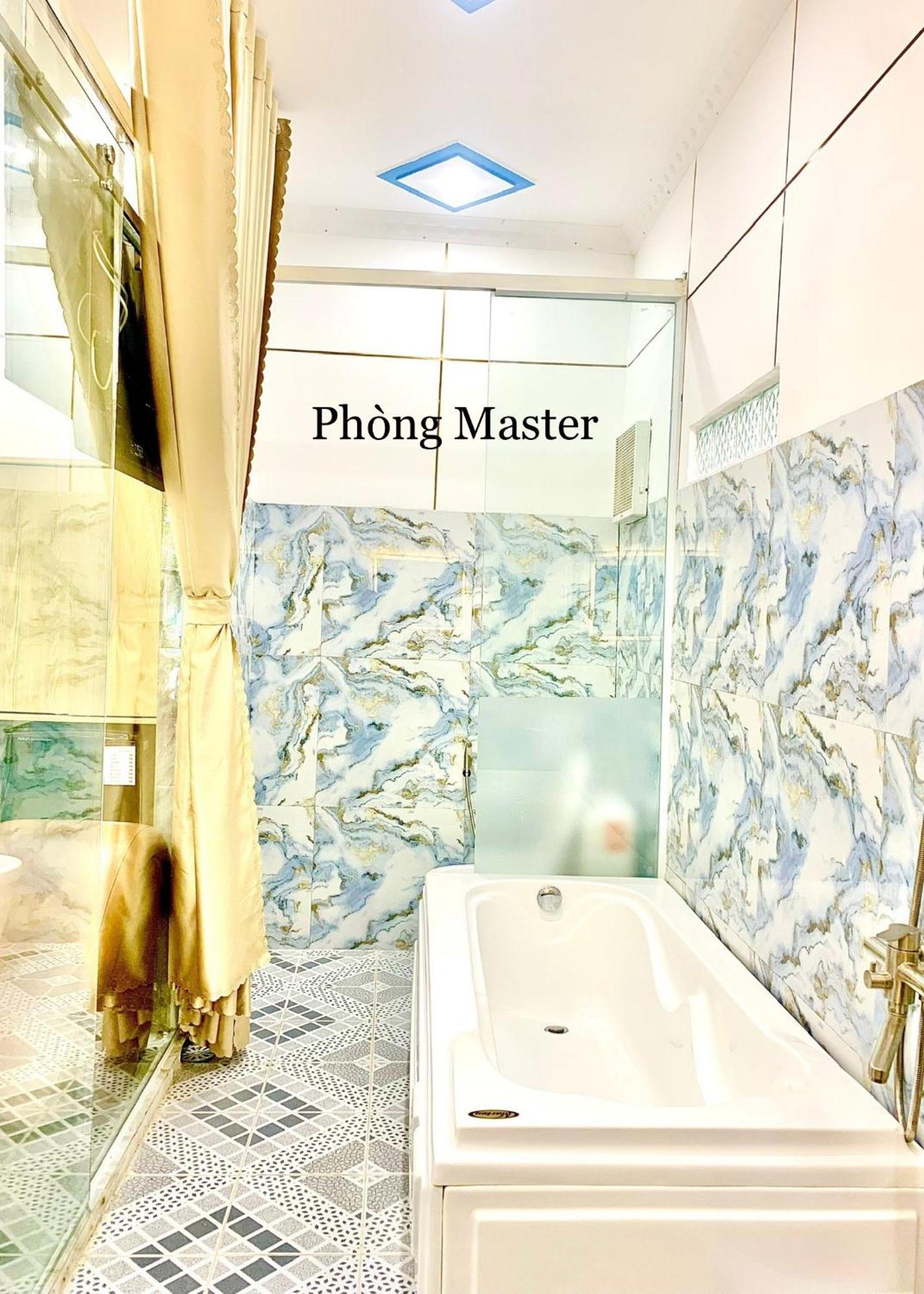 ホテル Phong Master カントー エクステリア 写真